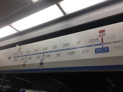 -铁西广场(地铁站)