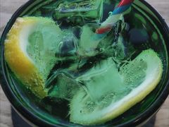 -大碗岛咖啡·苍山绝美窗景(大理古城步行街七年品牌店)