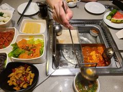 -海底捞火锅(奉化银泰店)