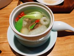 竹荪鸽蛋汤-竹里馆·淮扬菜·功夫茶(老门东店)