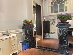 -王府井酒店(金桥港湾店)