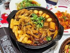 螺蛳鸭掌煲-金多鱼大排档·烤鱼·烧烤·宵夜(江南水都店)