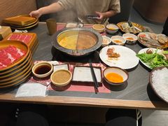 -牛YO寿喜烧·铁板烧和牛火锅自助(市府恒隆店)