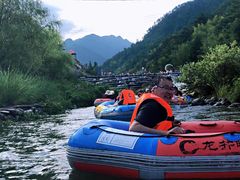 -龙井峡漂流