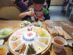 -怪噜范·老贵阳街头名小吃(数博万达店)
