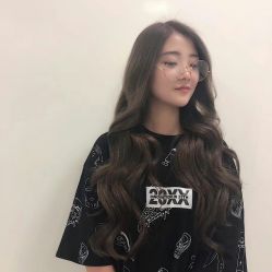 点击看大图 -Ly形象设计