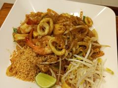 -两兄弟Song Pee Nong(2号店)