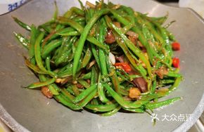 Preserved Meat and String Beans Stir-fry