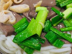 猪脏粉-守英猪脏粉(仓桥街店)