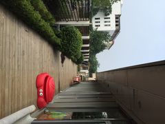 -乐融婴幼儿成长中心(四季青校区)