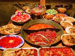 -萍姐火锅·公路夜市(武汉首店)