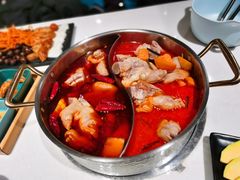 猪手鸳鸯锅-小街猪手(团结湖店)