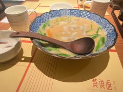 -荣家黄鱼面(前滩太古里店)