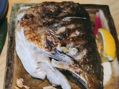 炭烤三文鱼头-金海湾海鲜总店