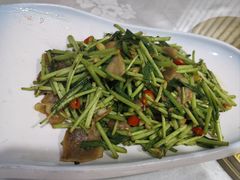 -鄱阳湖·江西小炒·瓦罐煨汤(五道口店)