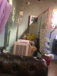 -睫乐园•睫公馆•美睫美甲沙龙