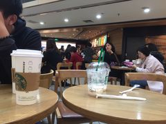 大堂-星巴克(广州中华广场B1层店)