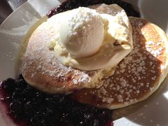 -Pancakes on the rocks(Darling Harbour)