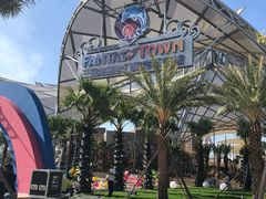 -三亚海昌梦幻海洋不夜城