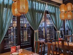 靠窗位-鸡毛店·川菜(李家沱店)