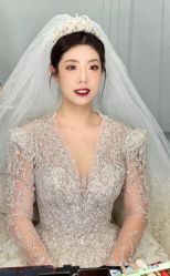 -拉瑞娜LaReine婚纱礼服高级定制