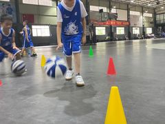 -东方启明星篮球培训(击掌校区)