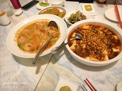 -孔雀云贵川·融合菜(长宁来福士店)