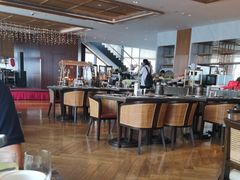 -三迪希尔顿酒店欢厨自助餐厅·高空闽江全景