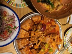 -巴依兄弟西域美食(机场店)