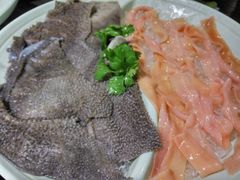 -红九格老火锅(三峡广场店)