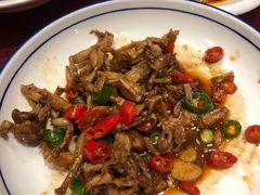 青蛙-董厨煨汤馆(车站路店)