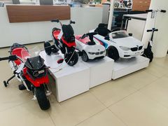 -北京京宝行宝马4S店(闵庄路店)