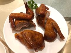 脆皮乳鸽-海逸海鲜酒家(古北店)