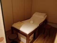 -常乐·对症推拿(绿地伊藤广场第77分店)