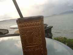 -Sunset Bar(丹绒亚路香格里拉店)