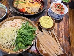 -冯校长老火锅(太古里店)