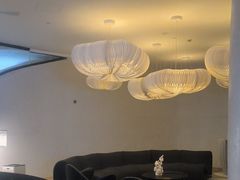 -涨巢·潮玩水疗局