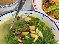 -明本湛江鸡•海鲜小厨(陈家祠店)