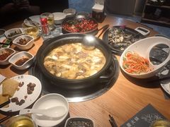 -一朵菌·野生菌探索家火锅(南亚店)
