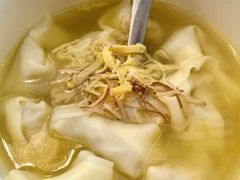 金汤酸菜辣馄饨-笑来喜馄饨小笼工坊店(湖滨街店)