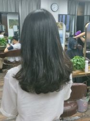-镁连社·美联社