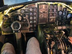 -中途岛号航空母舰博物馆