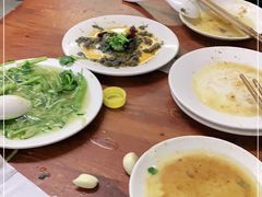 -宝瑞门钉肉饼店