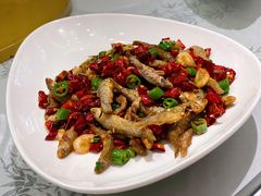 青椒炒小鱼虾-徽州小镇(高新店)