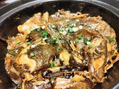 -瓦国小镇·果木烤鸭·融合菜(西口店)
