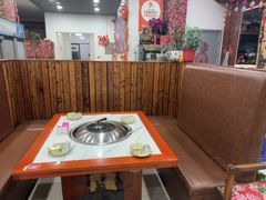 -哈尔滨东北铁锅炖(都督街店)