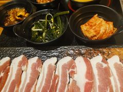 烤五花肉-汉城馆·烤肉火锅餐厅·韩国烤肉(河北云瑧世纪大饭店)