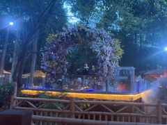 -二荆条·蜀鲜汇城市森林火锅