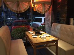 卡座-名羊天下陕北横山铁锅炖羊肉(博文路店)