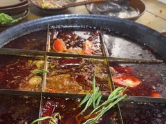 -正南齊北重庆老火锅(光华村直营店)